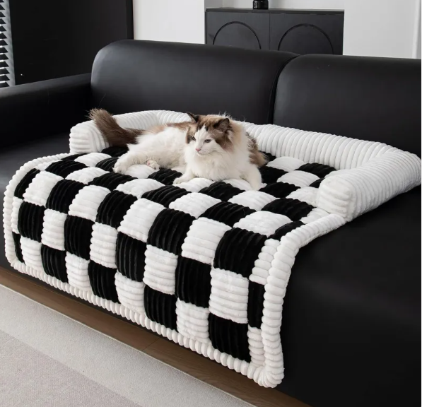 Pet Beds & Houses